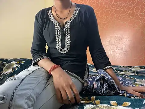 Snapshot of Sandhya_lovely chatting on 01-19-25, 05:15 Sandhya lovely online show from 01-19-25, 05:15
