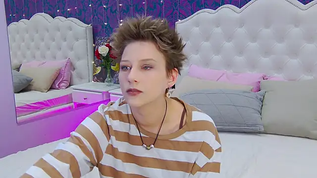 via mayer  online show from 03-05-25, 01:28