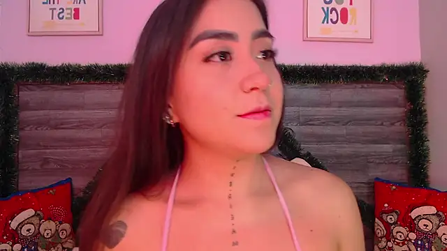 AdaaMillan online show from 12-22-25, 08:06