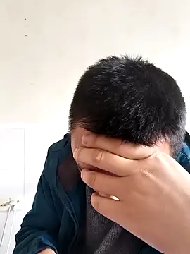 Snapshot of swg176 chatting on 03-13-26, 01:01 swg176 online show from 03-13-26, 01:01