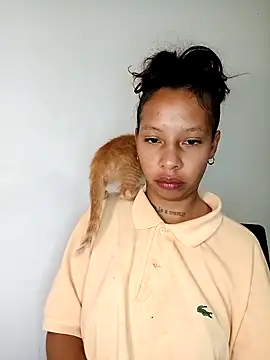 Miss sparkle00 online show from 03-13-25, 03:44