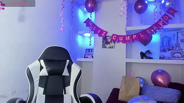 Miss sparkle00 online show from 02-05-26, 08:35