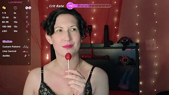 Snapshot of MistressVeritasX chatting on 03-06-26, 02:19 MistressVeritasX online show from 03-06-26, 02:19
