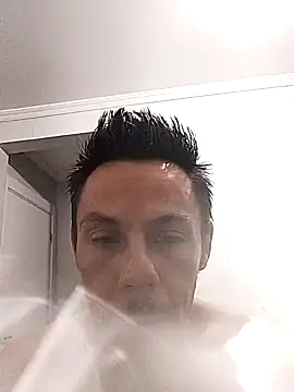 Santanacumxplod online show from 02-01-26, 08:24