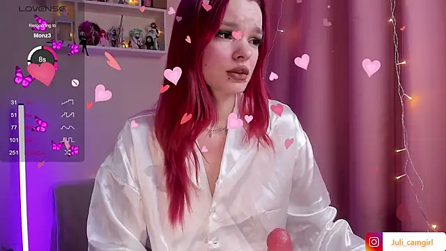 Snapshot of Frau_Juli chatting on 02-04-25, 05:31 Frau Juli online show from 02-04-25, 05:31