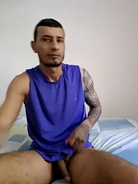 Snapshot of DrakeVega chatting on 01-22-25, 02:46 DrakeVega online show from 01-22-25, 02:46
