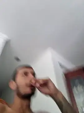 Snapshot of DrakeVega chatting on 02-03-25, 03:27 DrakeVega online show from 02-03-25, 03:27