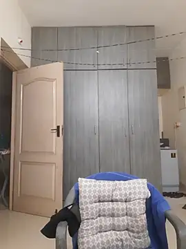 Chennaibull15 online show from 11-12-25, 05:02