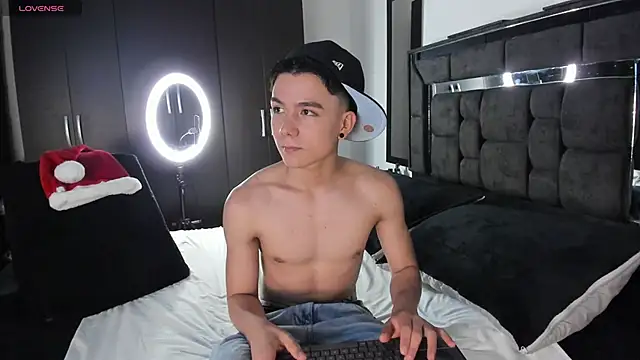 alanblack1 online show from 11-21-25, 10:08