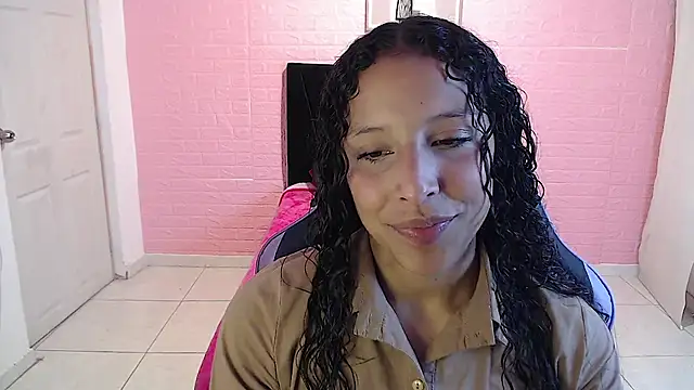 DULCE1609 online show from 11-21-25, 08:07