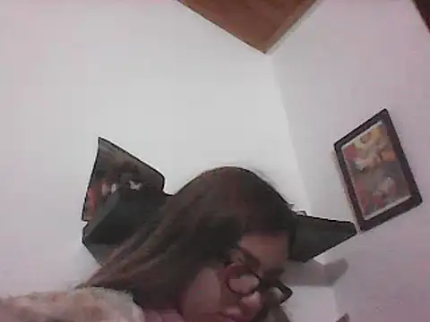 VittoriaTaylor online show from 01-31-25, 12:40