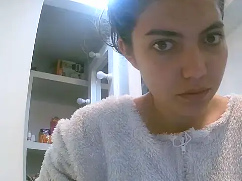 VittoriaTaylor online show from 02-24-26, 11:52