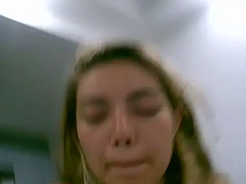 Snapshot of VittoriaTaylor chatting on 04-16-26, 03:07 VittoriaTaylor online show from 04-16-26, 03:07