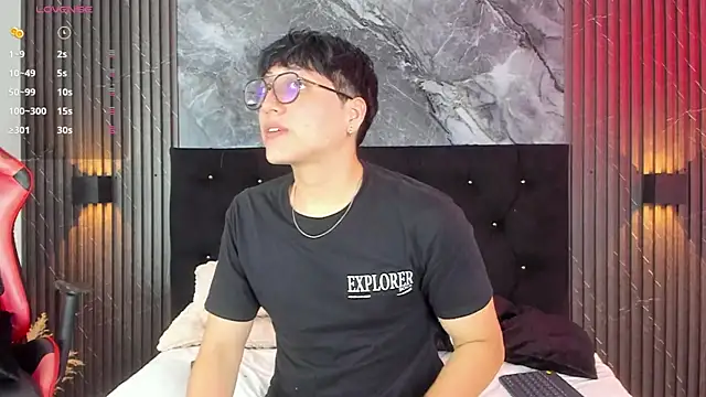 vanilla hot online show from 03-07-25, 01:29