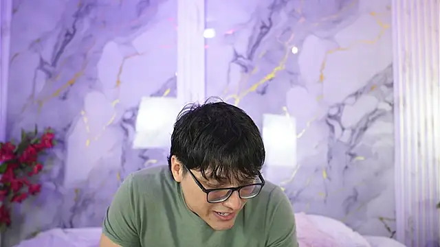 vanilla hot online show from 09-22-25, 08:00