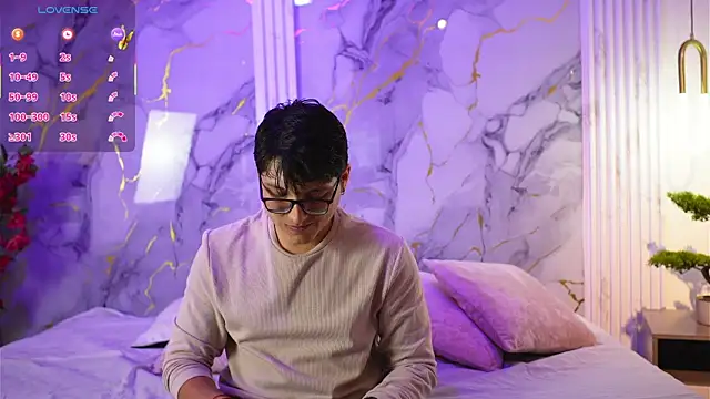 vanilla hot online show from 10-04-25, 01:20