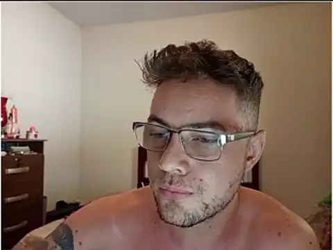 Dyllan   online show from 04-11-26, 12:31