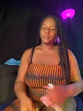xoxoHotCoCo online show from 06-18-26, 11:58