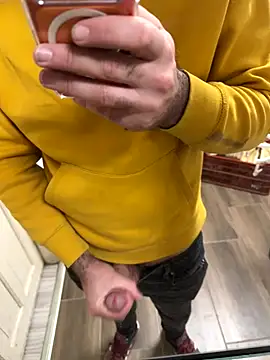 Snapshot of Klaus298 chatting on 11-22-25, 06:34 Klaus298 online show from 11-22-25, 06:34