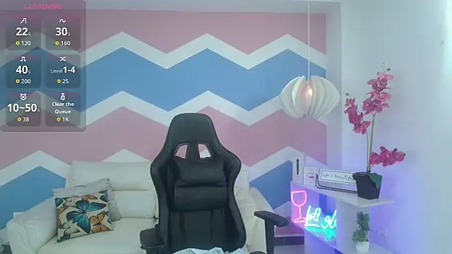 miss honey01 online show from 09-23-25, 11:41