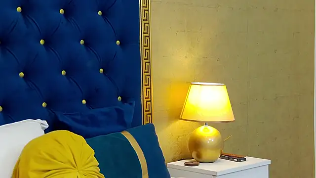 Annabellerise online show from 02-25-25, 06:09