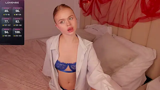 MilaFink online show from 03-06-25, 01:14