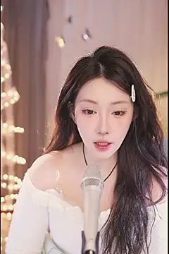 Dou-Dou-er online show from 03-07-25, 04:02