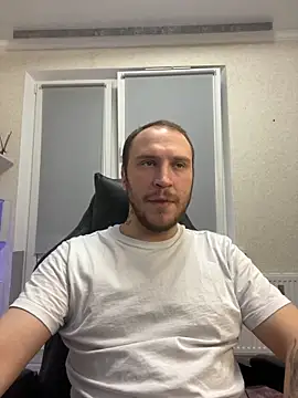 Snapshot of _XxX-XxX_ chatting on 03-01-25, 12:28 XxX-XxX online show from 03-01-25, 12:28
