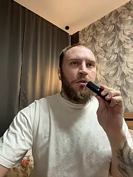  XxX-XxX  online show from 05-03-26, 10:49