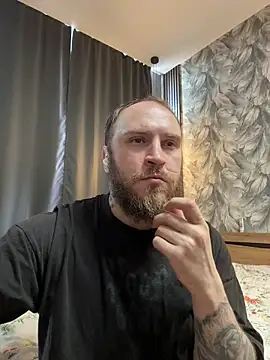  XxX-XxX  online show from 05-10-26, 12:32