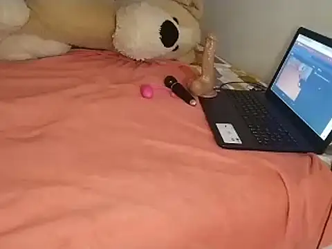 Snapshot of Chandy012 chatting on 02-16-26, 01:40 Chandy012 online show from 02-16-26, 01:40