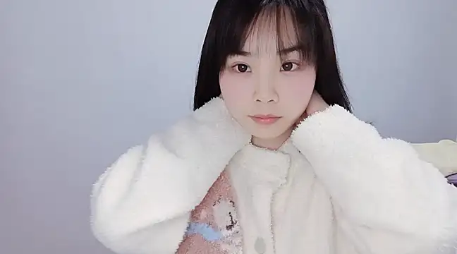 Snapshot of CeCiliao604 chatting on 02-18-25, 02:27 CeCiliao604 online show from 02-18-25, 02:27