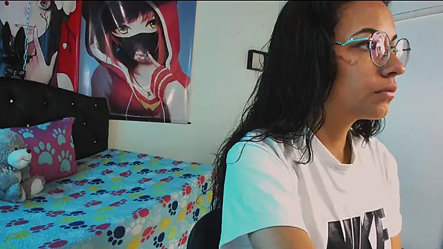 Canelitalove online show from 03-20-25, 05:04