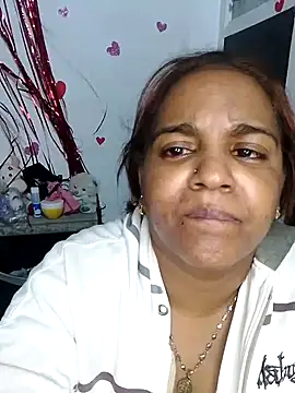 Snapshot of Teresa_mm chatting on 02-20-25, 04:18 Teresa mm online show from 02-20-25, 04:18