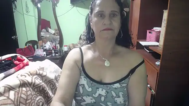 Snapshot of jazmin_mature_ chatting on 10-08-25, 10:13 jazmin mature online show from 10-08-25, 10:13