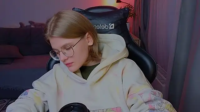  JessieVibes online show from 02-06-26, 03:04