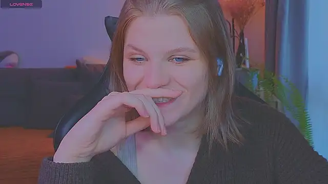 Snapshot of _JessieVibes chatting on 03-26-26, 01:38 JessieVibes online show from 03-26-26, 01:38