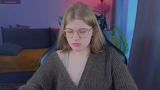 Snapshot of _JessieVibes chatting on 03-31-26, 02:17 JessieVibes online show from 03-31-26, 02:17