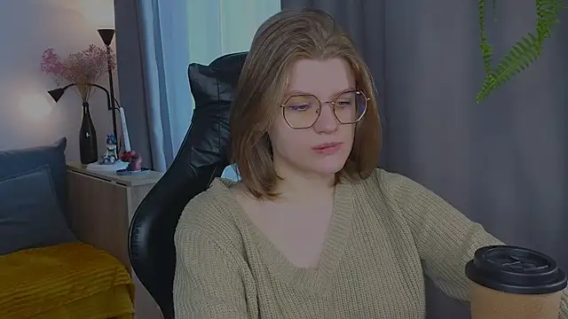 Snapshot of _JessieVibes chatting on 04-11-26, 01:26 JessieVibes online show from 04-11-26, 01:26
