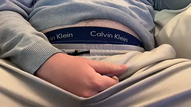 bmore235 online show from 12-17-25, 09:43