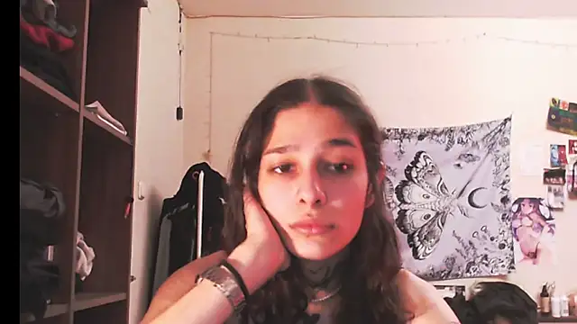 mollyEXD online show from 09-26-25, 08:13