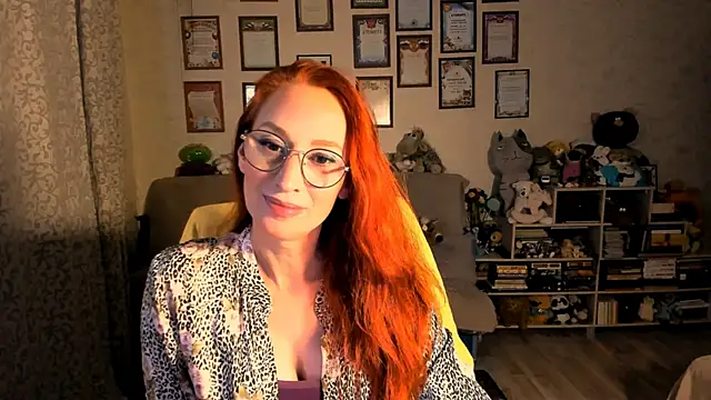 red rocco online show from 10-17-25, 03:47