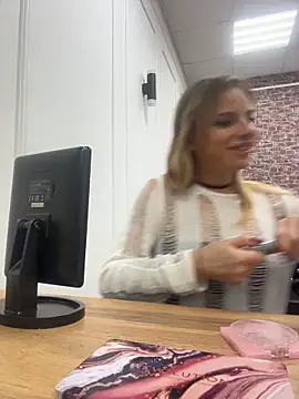 LanaSparks online show from 01-08-26, 04:04