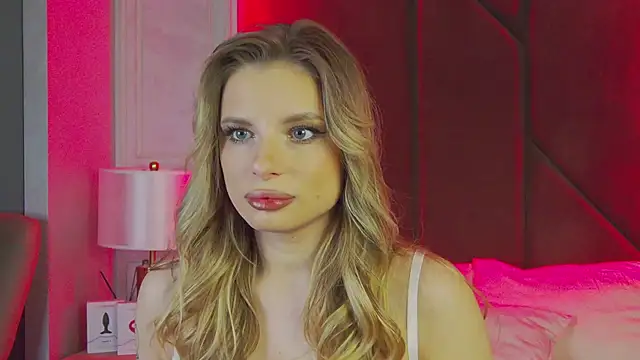 LanaSparks online show from 02-03-26, 05:38