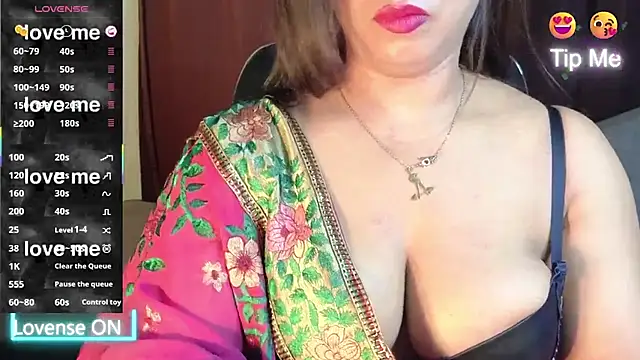 Snapshot of Bengali_Cute_Girl chatting on 04-19-26, 01:49 Bengali Cute Girl online show from 04-19-26, 01:49