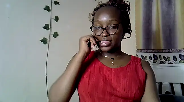 Snapshot of Vprettieeer chatting on 03-20-25, 05:57 Vprettieeer online show from 03-20-25, 05:57