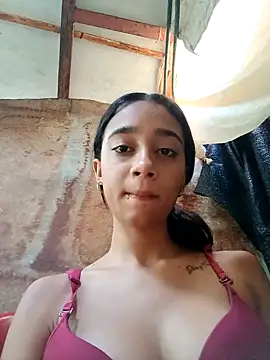 Snapshot of Zoe_Sweett18 chatting on 01-20-25, 10:15 Zoe Sweett18 online show from 01-20-25, 10:15