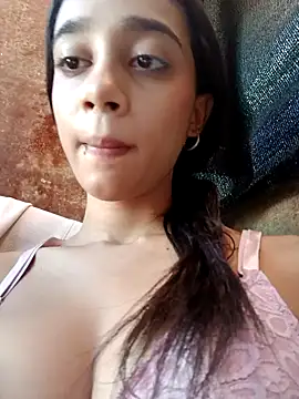 Snapshot of Zoe_Sweett18 chatting on 01-21-25, 07:39 Zoe Sweett18 online show from 01-21-25, 07:39