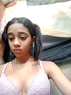 Snapshot of Zoe_Sweett18 chatting on 02-03-25, 01:19 Zoe Sweett18 online show from 02-03-25, 01:19