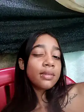 Snapshot of Zoe_Sweett18 chatting on 02-21-25, 10:15 Zoe Sweett18 online show from 02-21-25, 10:15